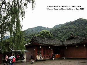 Emeishan 062